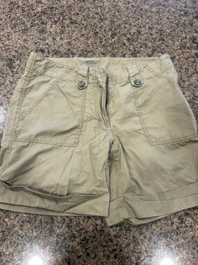 Make + Model Khaki Cotton Casual Women's Shorts